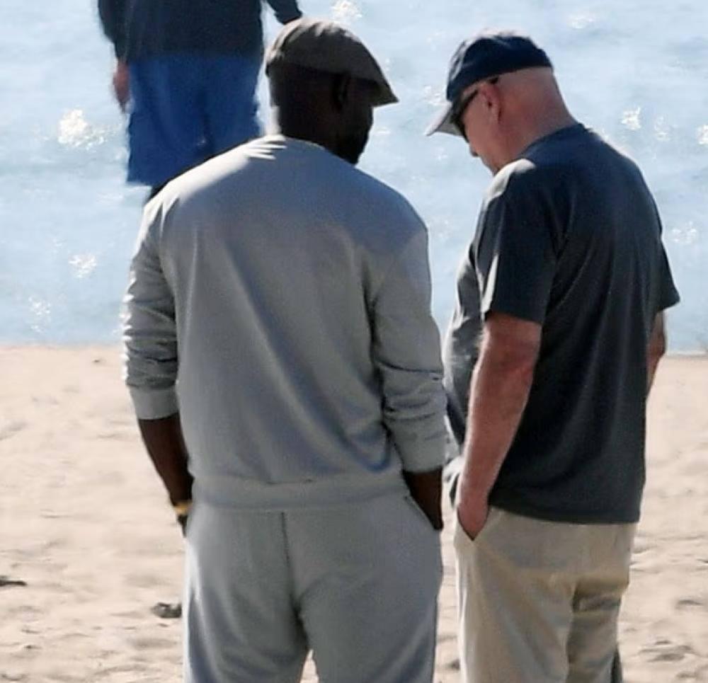 Свежие фото Брюса Уиллиса