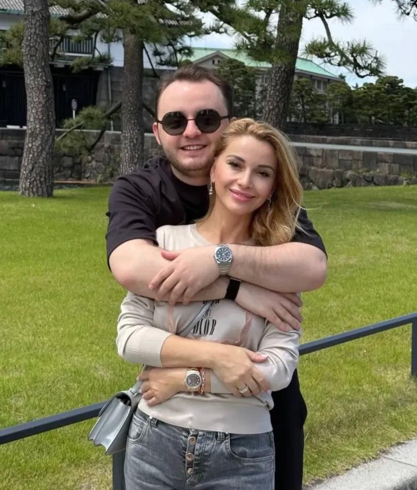 «Старше меня выглядит»: Ольга Орлова поздравила старшего сына с 25-летием 😅