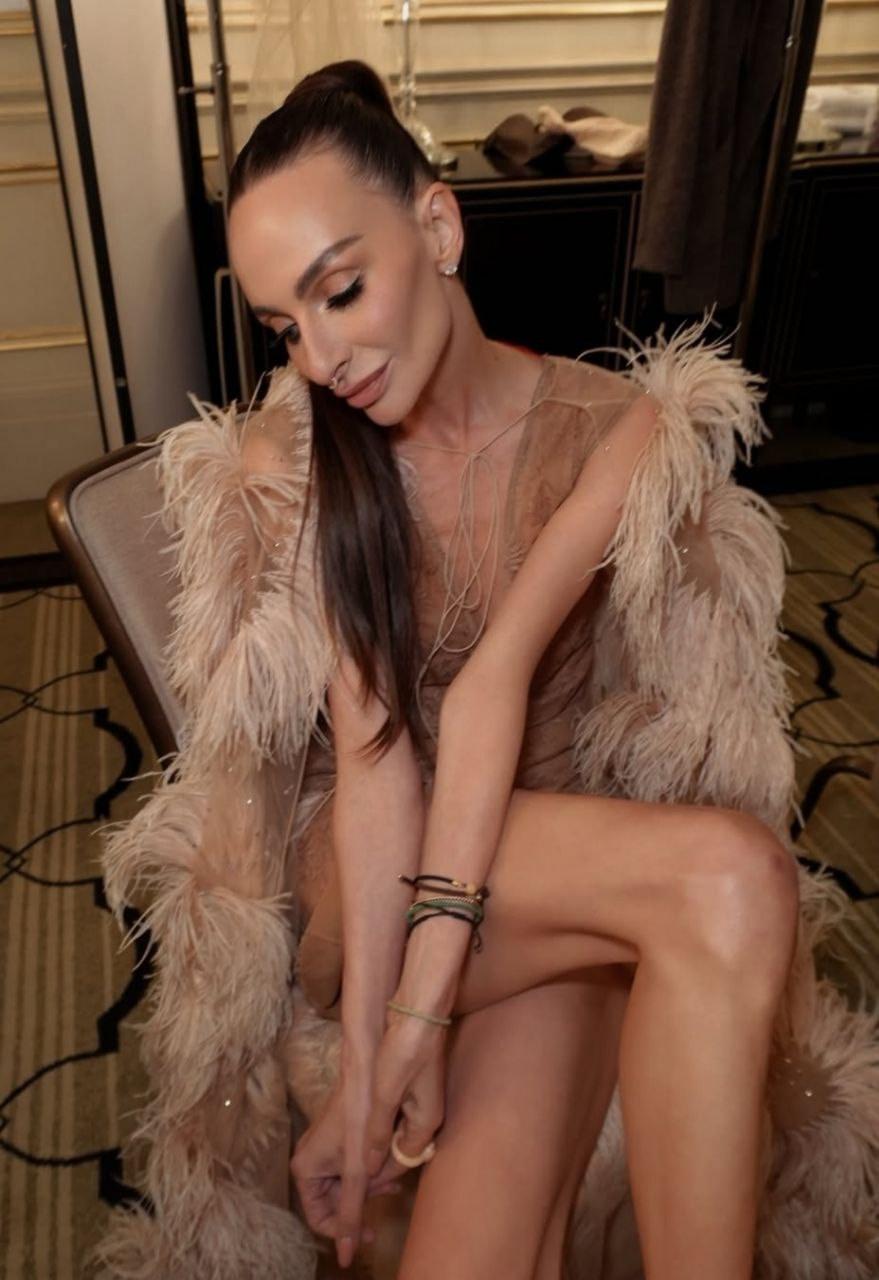 СОВСЕМ ИССОХЛА &#128549; Катя Варнава вновь напугала подписчиков худобой.