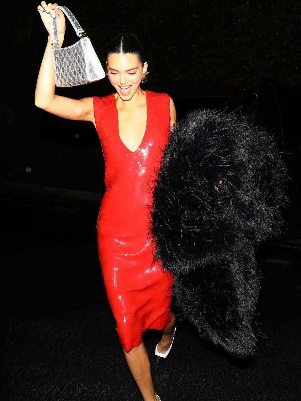 Новый день - новый выход Кендалл Дженнер в кутюр❣