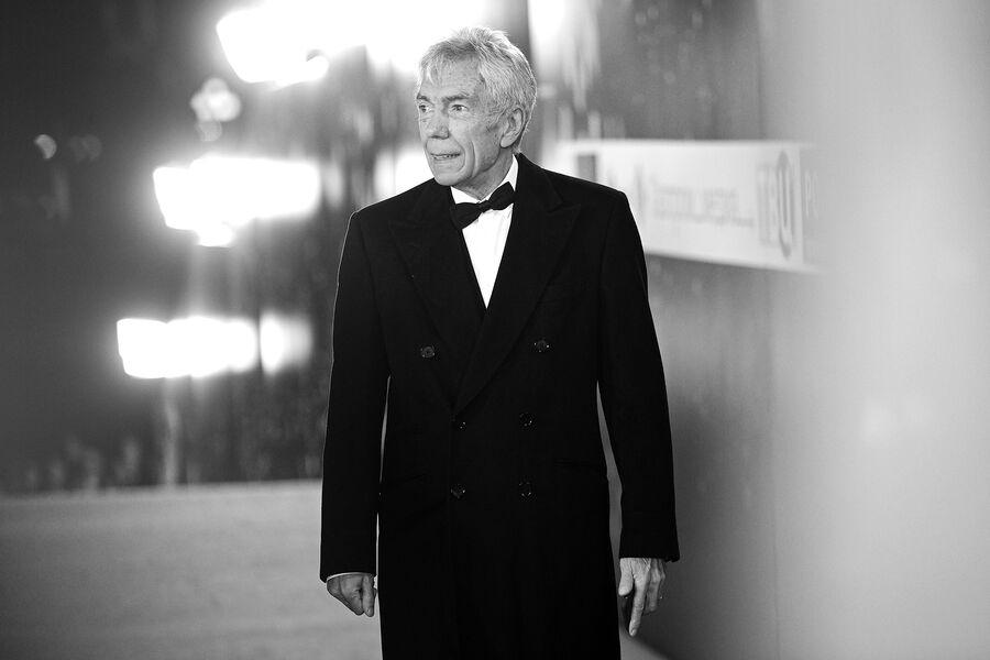 НЕ ЗАБУДЕМ! &#128148; В Москве проходит прощание с Юрием Николаевым. Народный артист скончался в возрасте 76 лет.