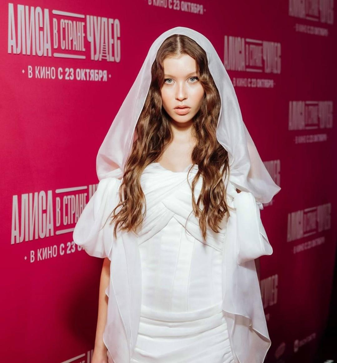 Аня Пересильд вошла в тройку лучших актрис этого года &#128529;