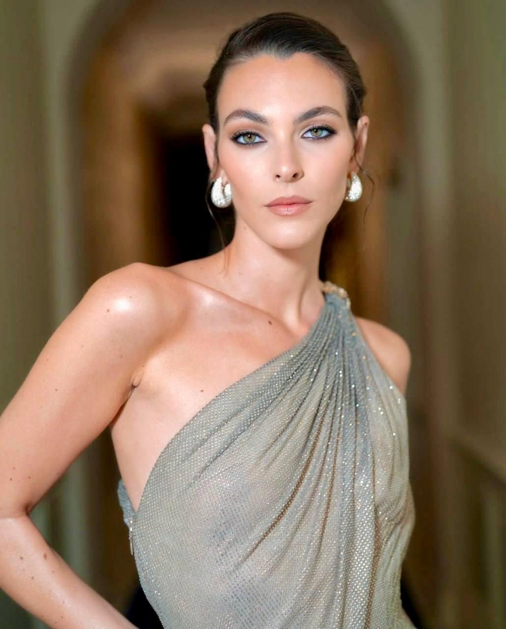 Девушка ДиКаприо Виттория Черетти и её и попытка обойти запрет на голые платья&#128515;