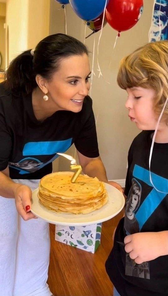 "ОНИ СЧАТСЛИВЫ"  Екaтеринa и Алексaндр Стриженовы отметили 7-летие внукa