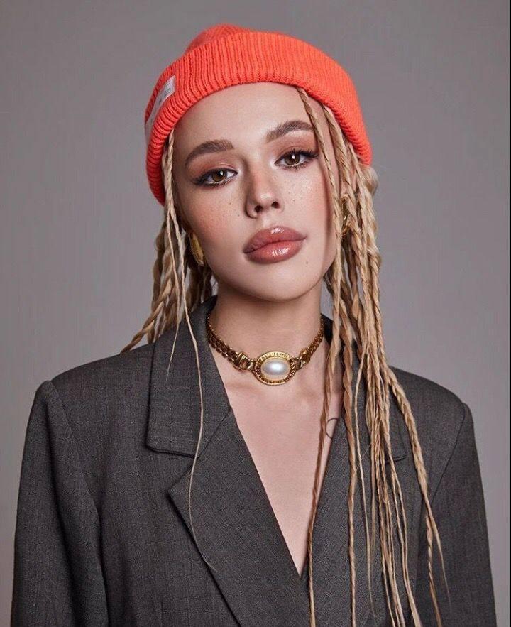 Оскандалившийся стилист Николай Овечкин вернул долг Инстасамке.