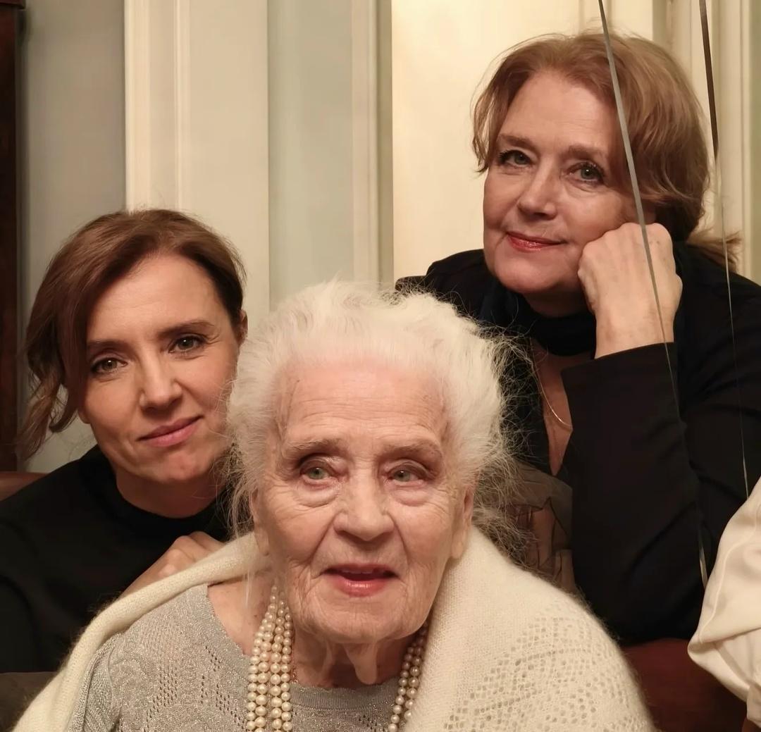 Умерла в 104 года мама народной артистки России Ирины Алферовой 💔