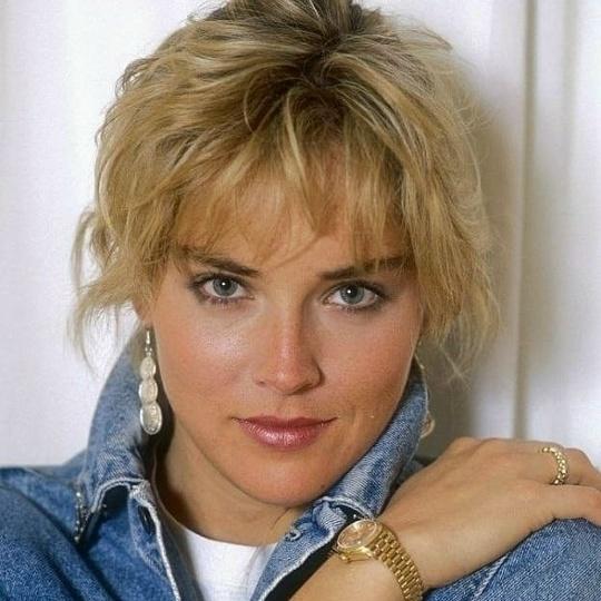 bagoba.ru - Самое обсуждаемое в мире. Мода, Скандалы, Новости, Авто, Позитив и многое другое