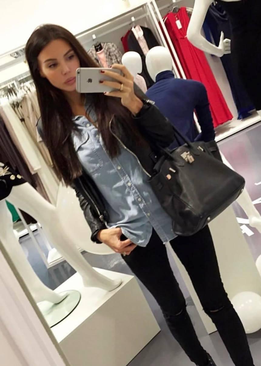 Тренд на фото 2016-го года заполнил все соцсети 👇