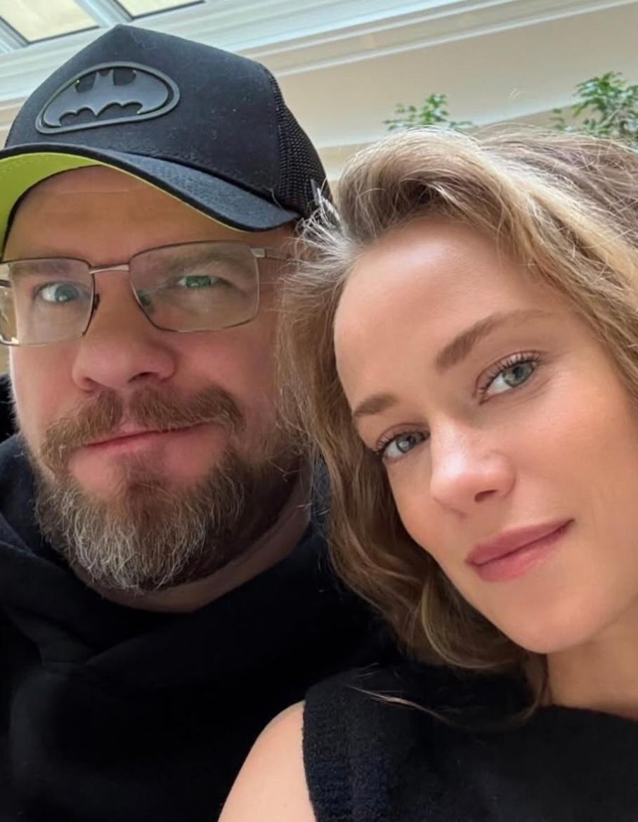 Гарик Харламов отметил 45-летие в кругу семьи и друзей😉