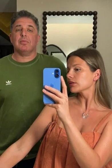 ПОКАЗАЛ МОЛОДУЮ ПАССИЮ 😅 Максим Виторган перестал скрывать идиллию в личной жизни и поделился кадрами из романтического путешествия