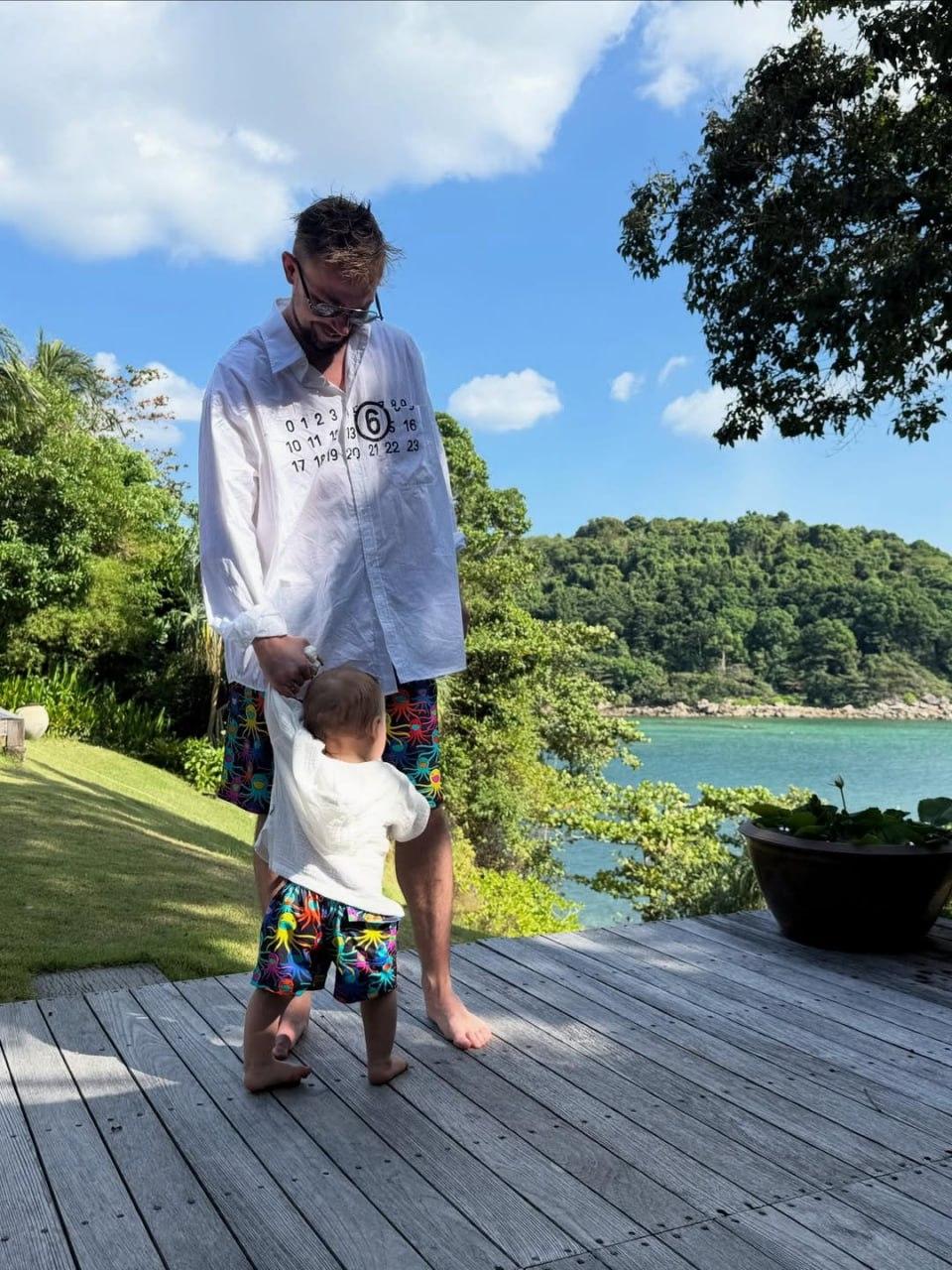 У Петровых семейная идиллия в Таиланде 🌴