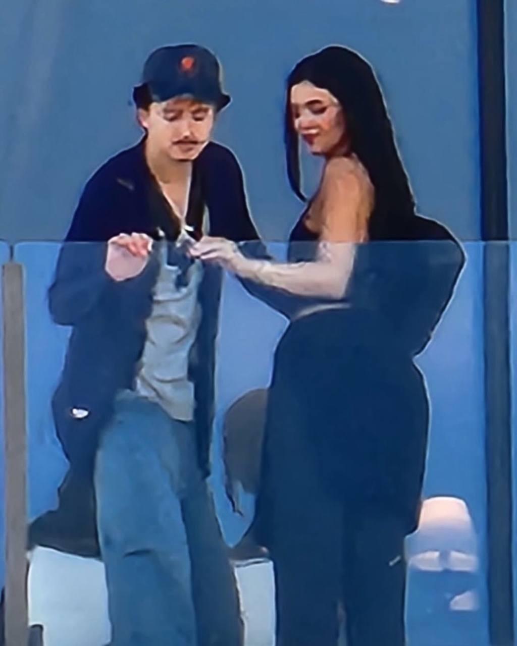 А вот и первые мартовские коты на балконе