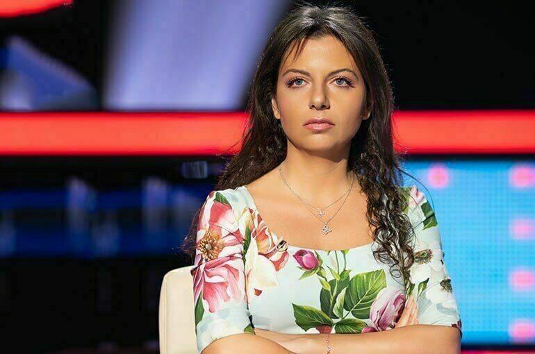 45-летняя Маргарита Симоньян в соцсетях объявила о том, что начала курс химиотерапии на фоне онкологического заболевания