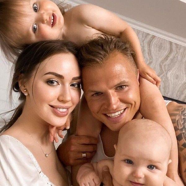 Анастасия Костенко обиделась на Тарасова, позволившего назвать ее обезьяной.