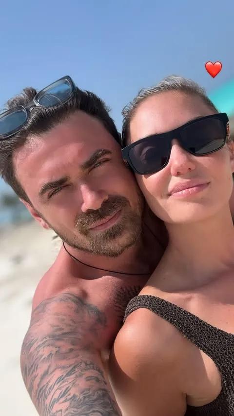 Агата Муцениеце снова в центре внимания &#128171; — поклонники обсуждают её роман с музыкантом Петром Дрангой.