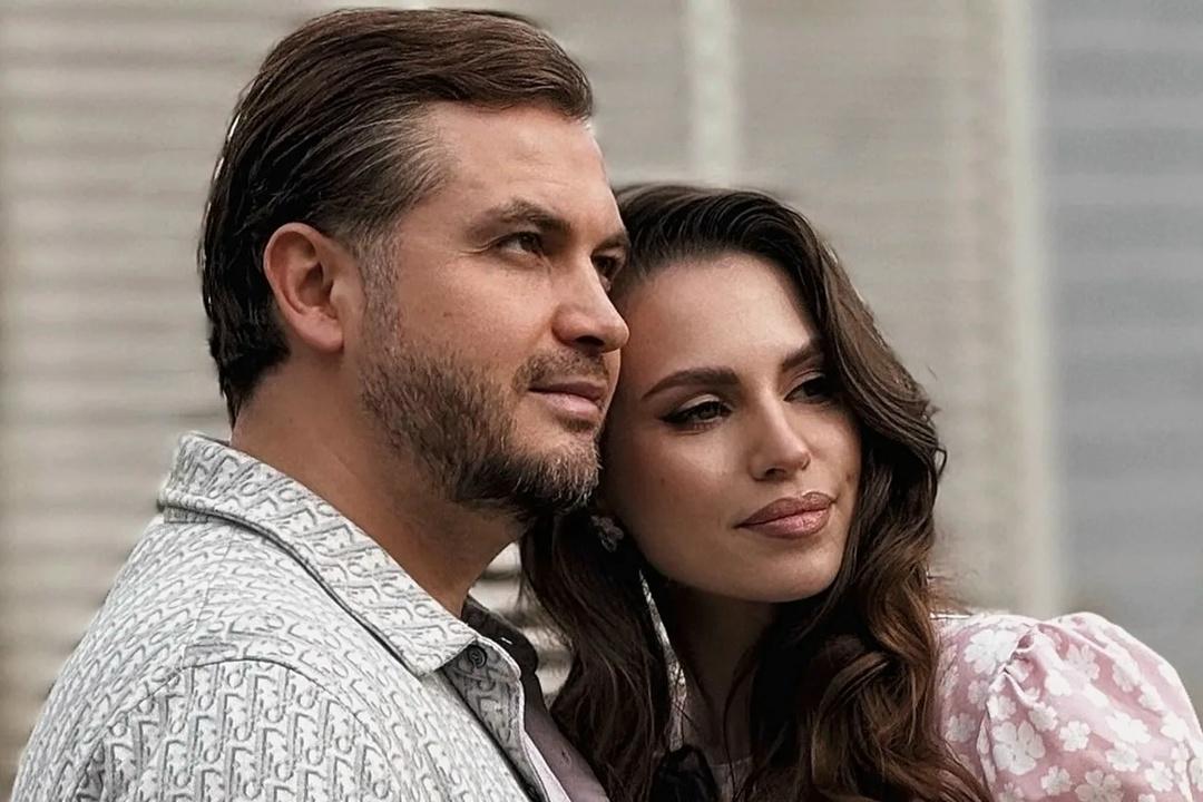 «Мы больше не муж и жена. Пишу это и плачу»: звезда «Дома-2» Саша Артемова развелась со вторым мужем 💔