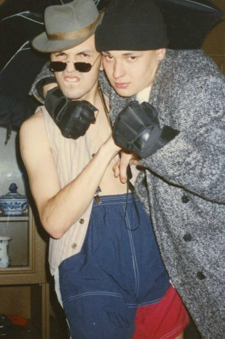 Сергей Жуков выложил архивное фото с Алексеем Потехиным.😏