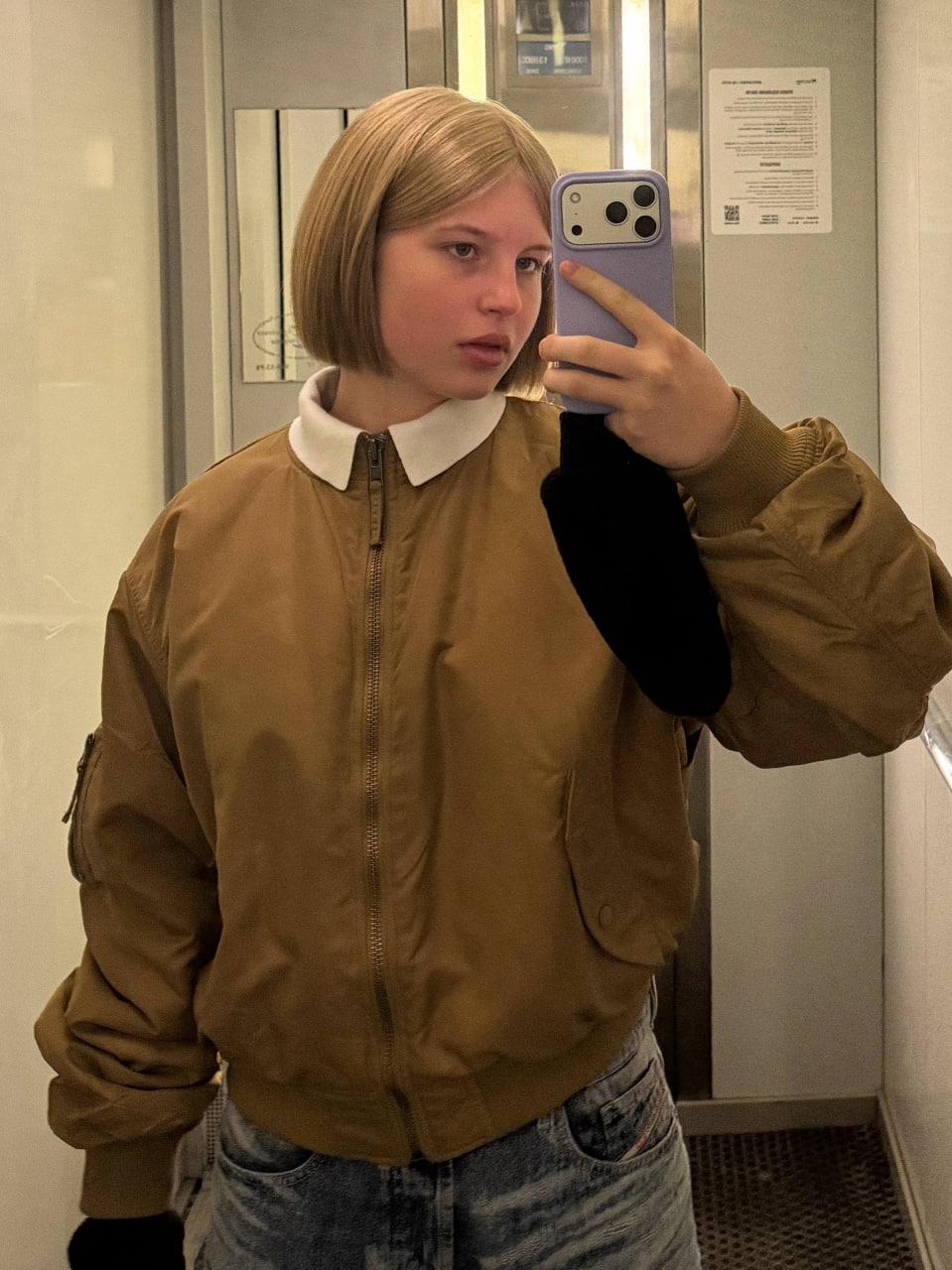 В семье Пересильд постриглась не только мама и старшая дочь, но и младшая — 12-летняя Маша😛 Как вам