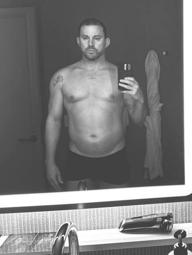 Ченнинг Татум поразил поклонников кадрами своей физической метаморфозы, продемонстрировав диапазон веса почти в 30 килограммов