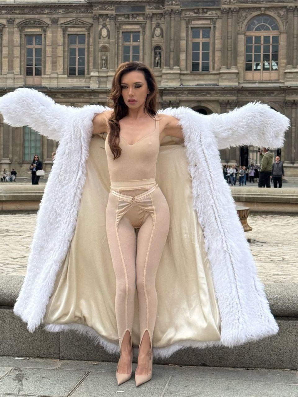 Кажется, грабители Лувра еще и штаны Серябкиной скомуниздили