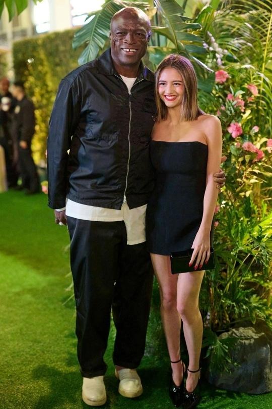 Лени Клум продолжает покорять модную индустрию, и на этот раз её главным «аксессуаром» на ивенте стала поддержка отца.