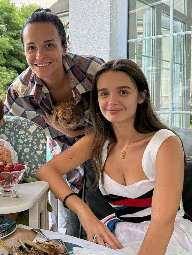 Свой 27-й день рождения Александра Морозова встречает с особым чувством благодарности и на берегу океана