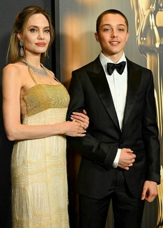 bagoba.ru - Самое обсуждаемое в мире. Мода, Скандалы, Новости, Авто, Позитив и многое другое