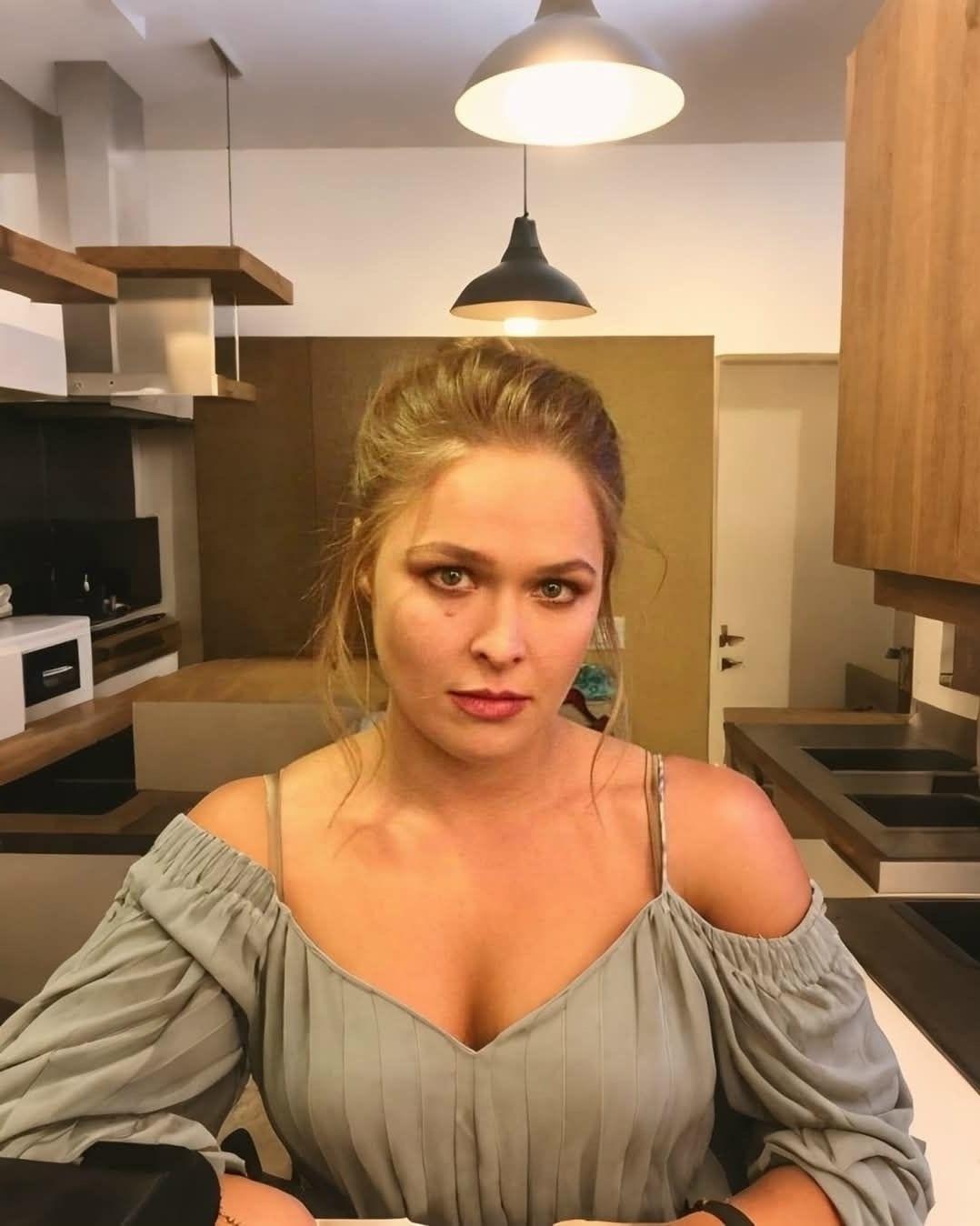 bagoba.ru - Самое обсуждаемое в мире. Мода, Скандалы, Новости, Авто, Позитив и многое другое