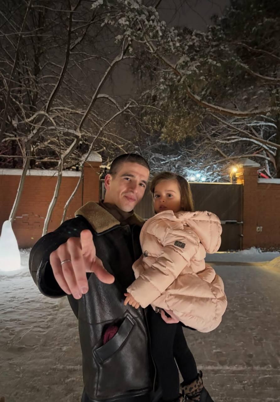 Зимний контент от Федука со своей прекрасной дочкой Ниной ❄