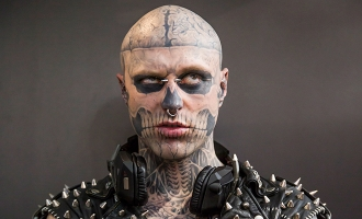 Известный манекенщик Zombie boy найден мертвым в своей квартире