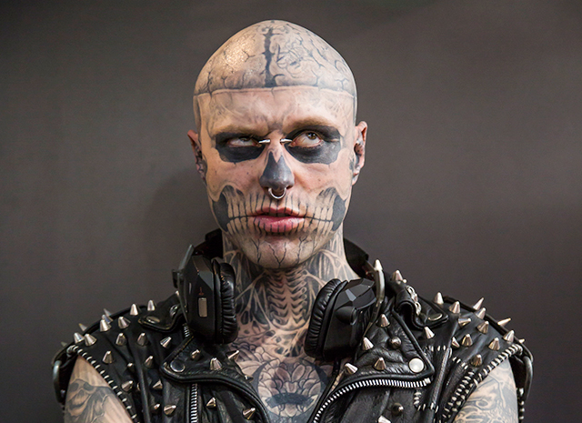 Известный манекенщик Zombie boy найден мертвым в своей квартире