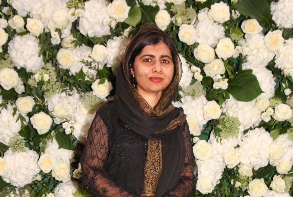 Bi women. Арсанукаева Малала Адхамовна. Би би Аиша девушка из Афганистана 2023.