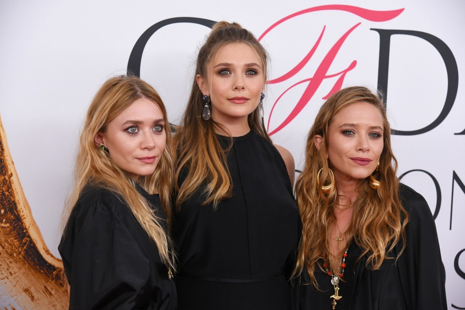 От латвийского режиссера к американскому певцу: все романы актрисы Элизабет Олсен